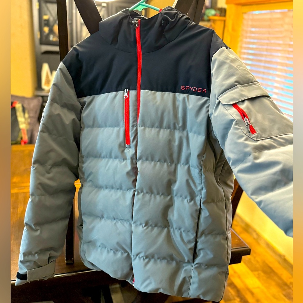 Spyder - Bromont - Ski/Snowboard Jacket - Size L - Like new condition